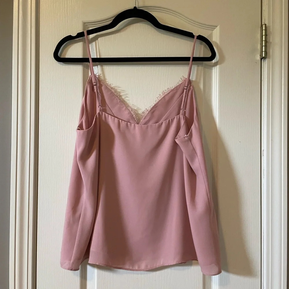 Socialite Blush Lace V Neck Cami - Picture 3 of 6